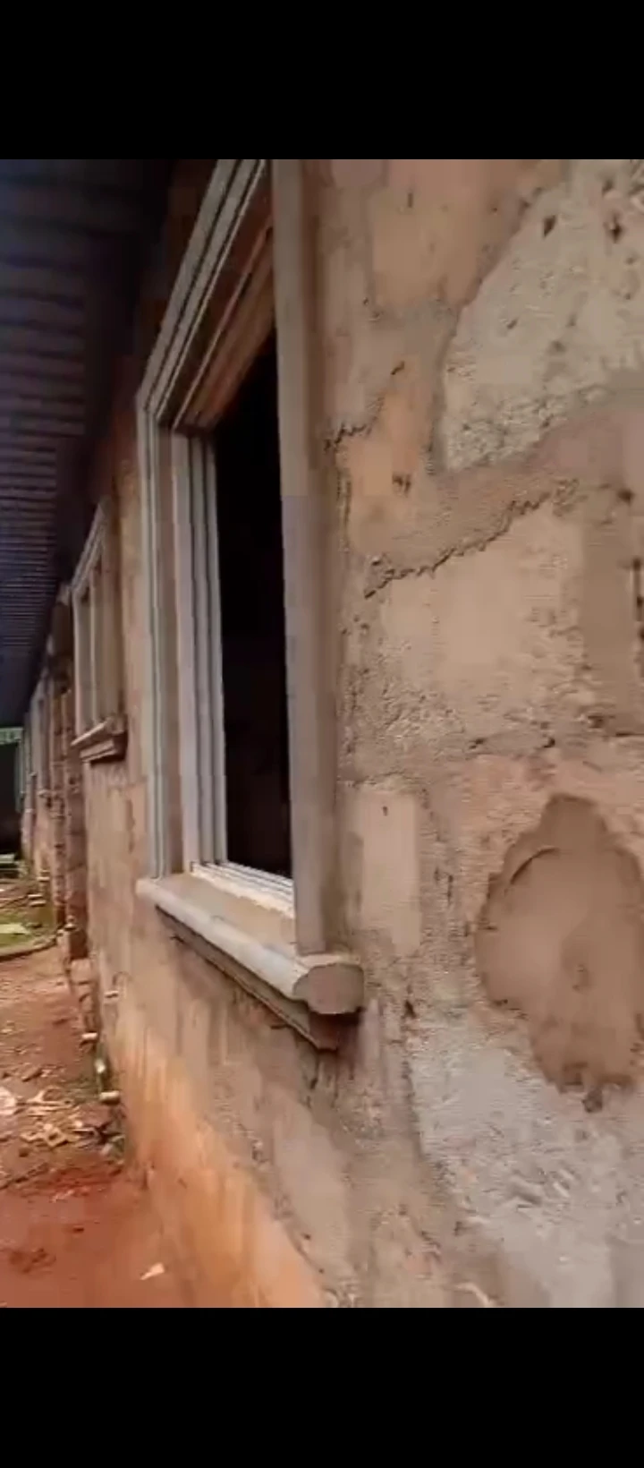 Uncompleted Building for Sale in Iriri, Edo - Image 3