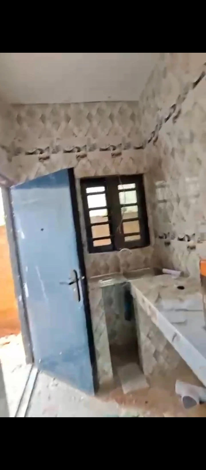 1 Bedroom Flat for Sale in Okun, Edo - Image 1