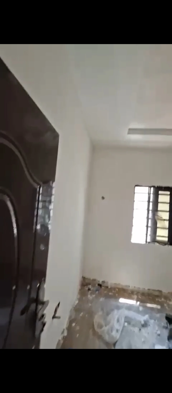 1 Bedroom Flat for Sale in Okun, Edo - Image 2