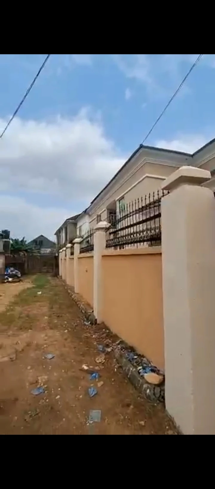 Duplex for Sale in Airport road, Edo - Image 1