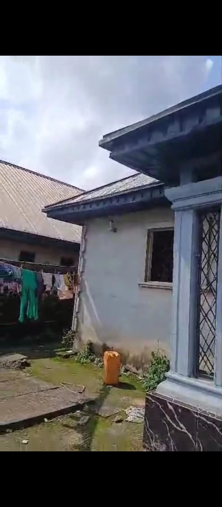 2 Bedroom Flat for Sale in Guobadia, Edo - Image 1