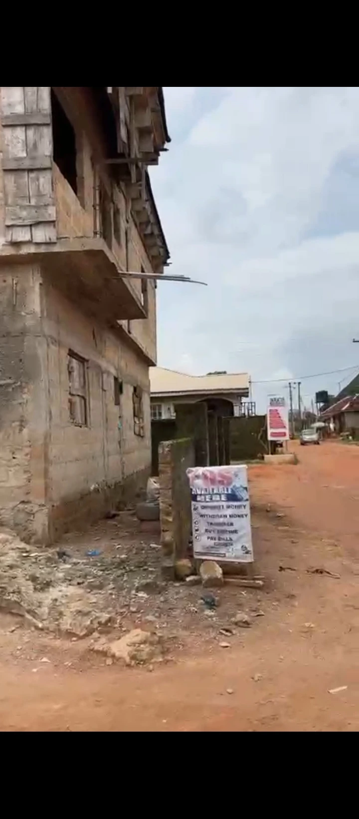 4 Bedroom Flat for Sale in Ogunwemnyi, Edo - Image 3