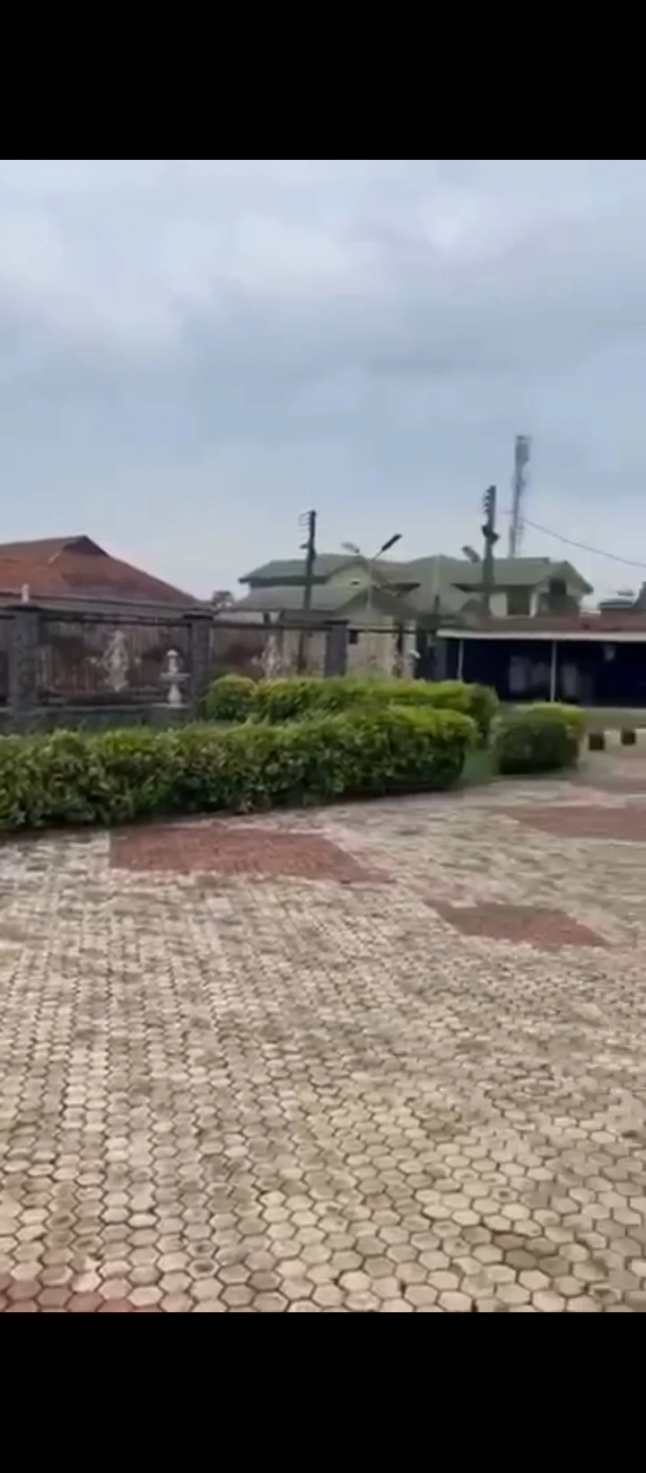Duplex for Sale in Etete, Edo - Image 2
