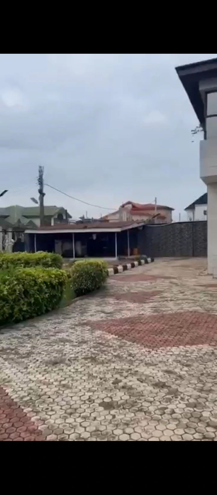 Duplex for Sale in Etete, Edo - Image 1