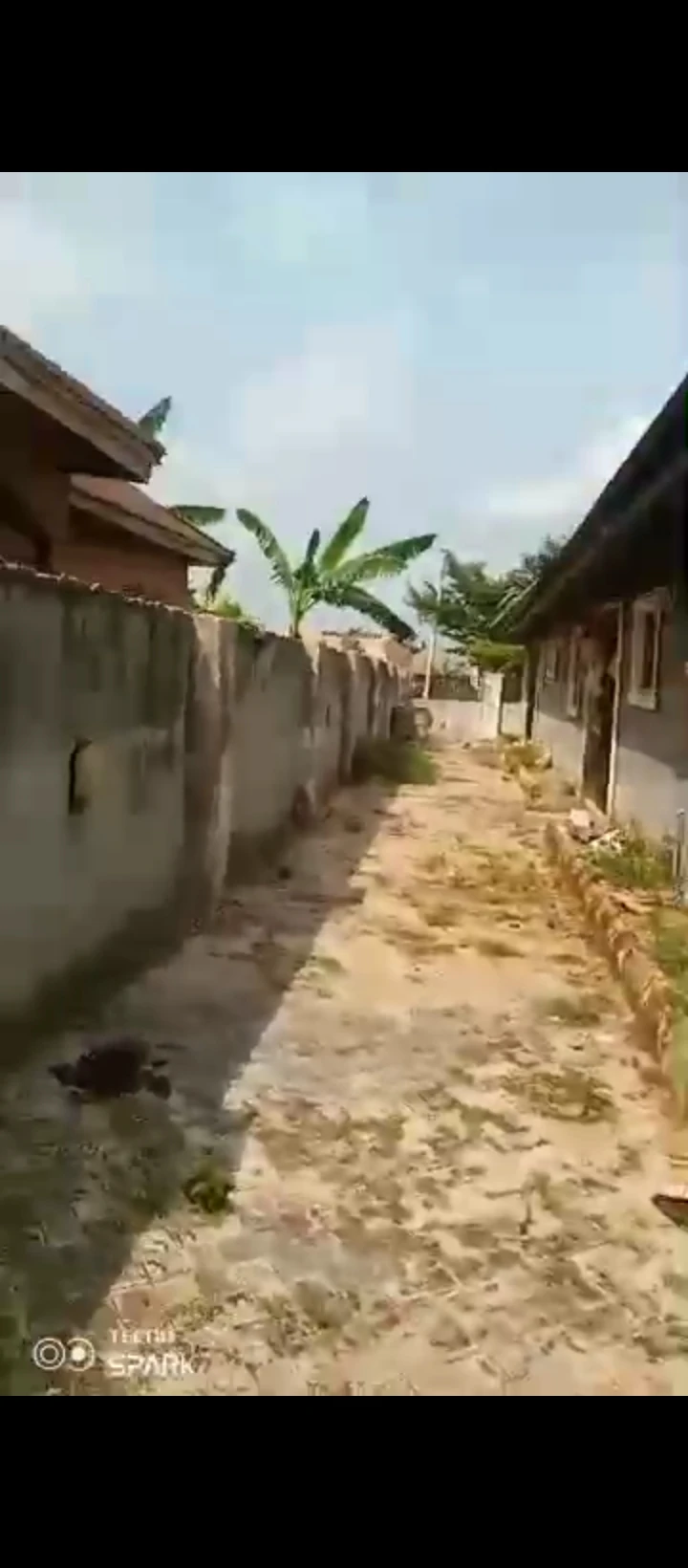 3 Bedroom Flat for Sale in Sapele road, Edo - Image 2