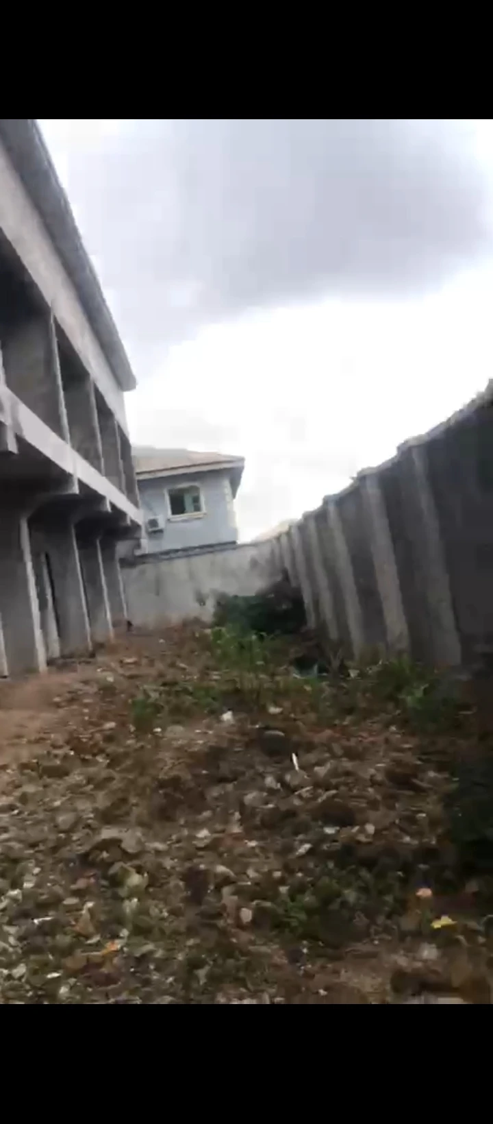 1 Bedroom Flat for Sale in Ugbor gra, Edo - Image 2