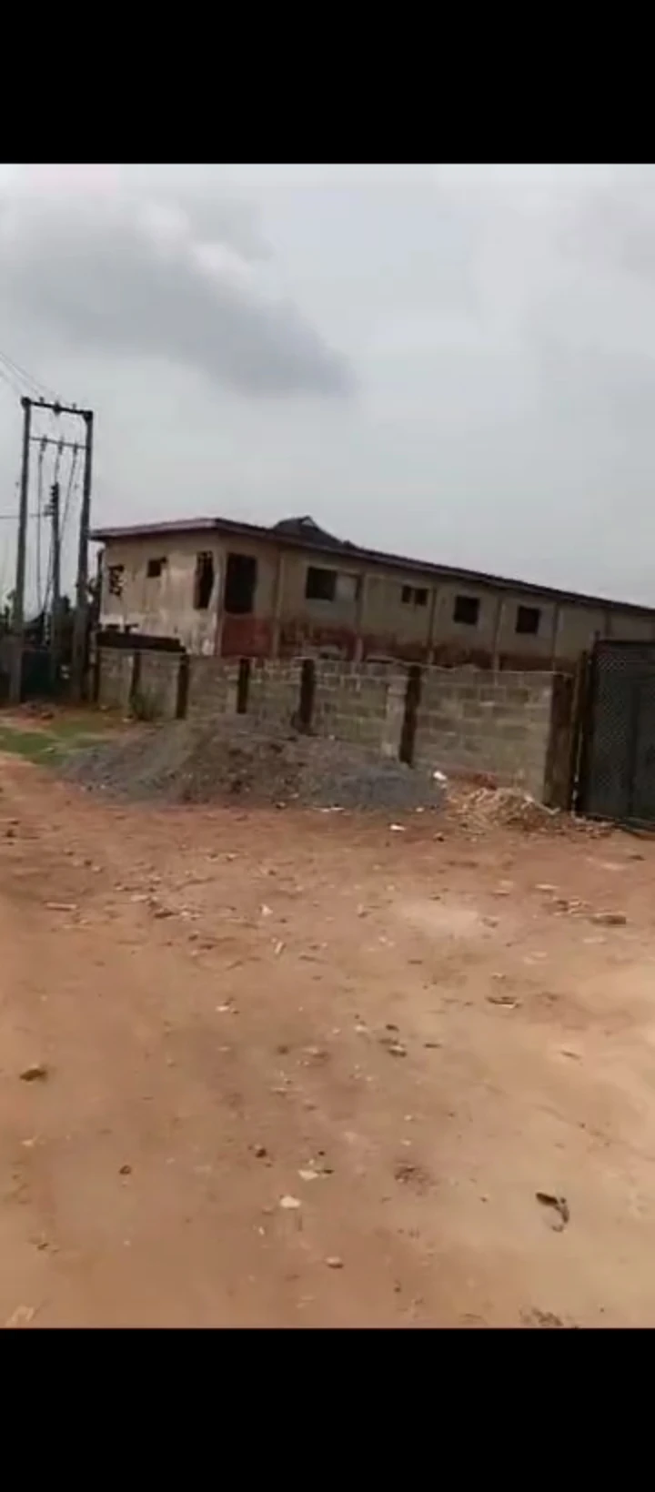 Hostel for Sale in Gra, Edo - Image 6