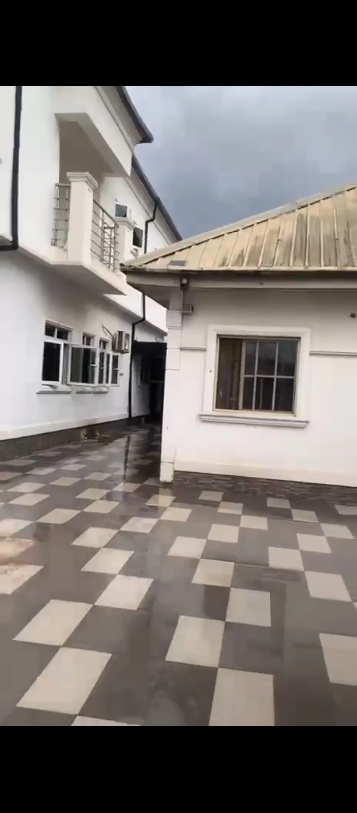 Duplex for Sale in Ugbor gra, Edo - Image 1