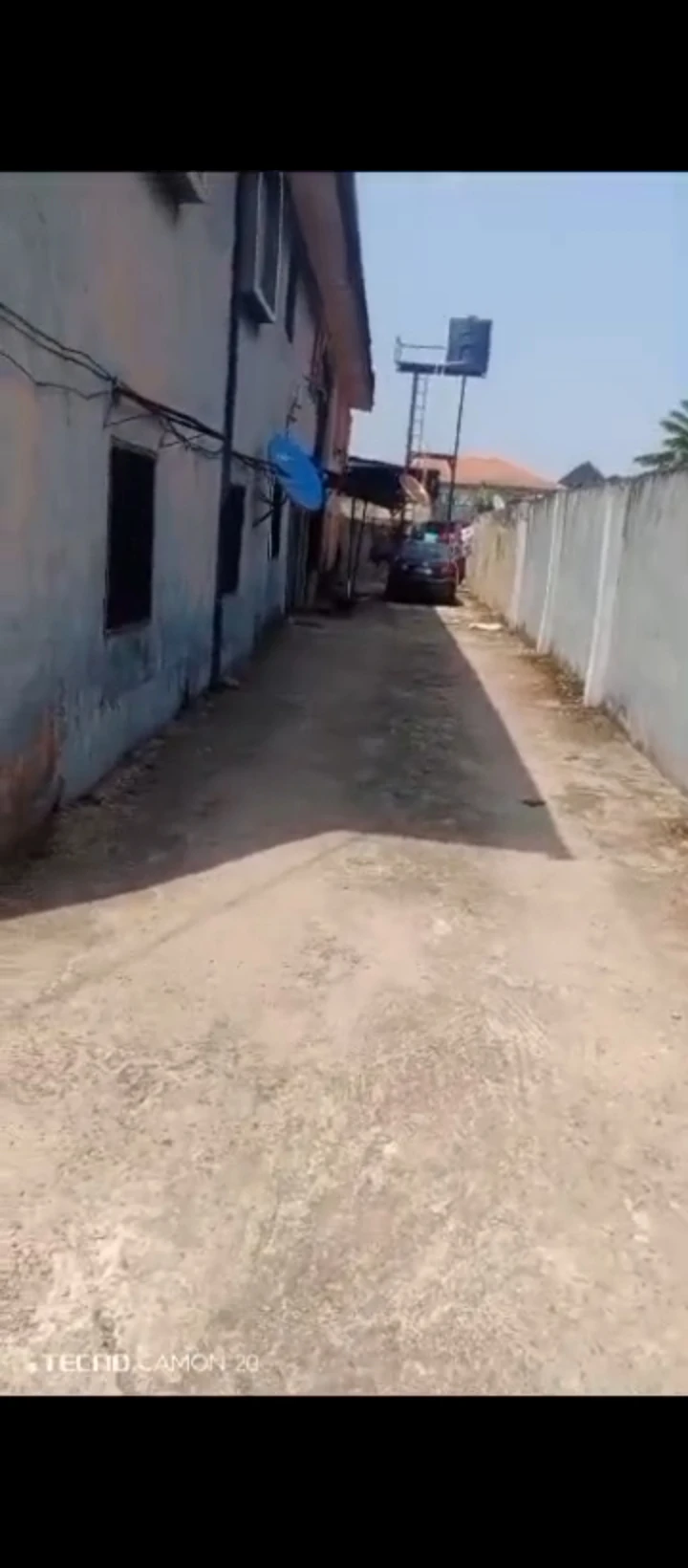 3 Bedroom Flat for Sale in Ekehuan road, Edo - Image 5
