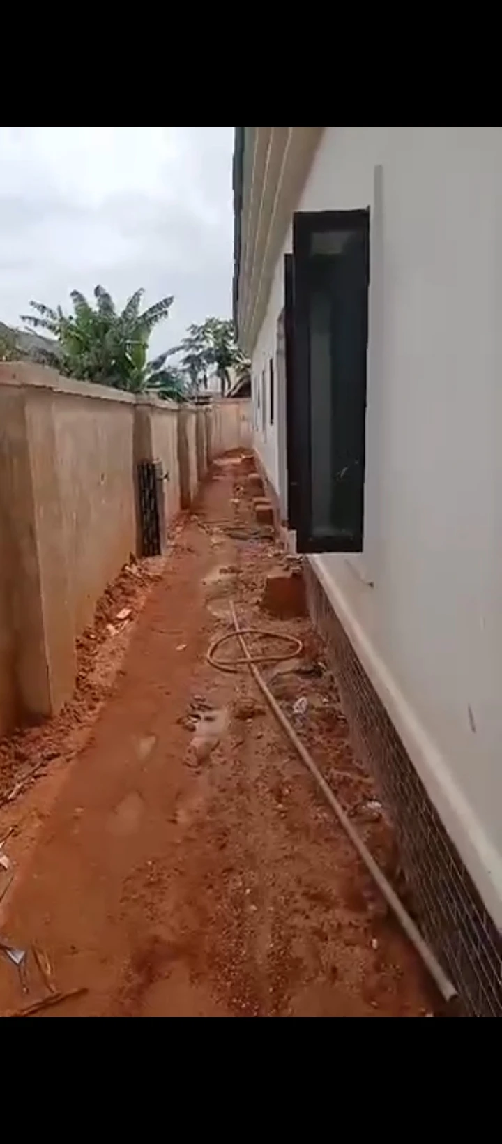Bungalow for Sale in Ogunwemnyi ugbor, Edo - Image 2