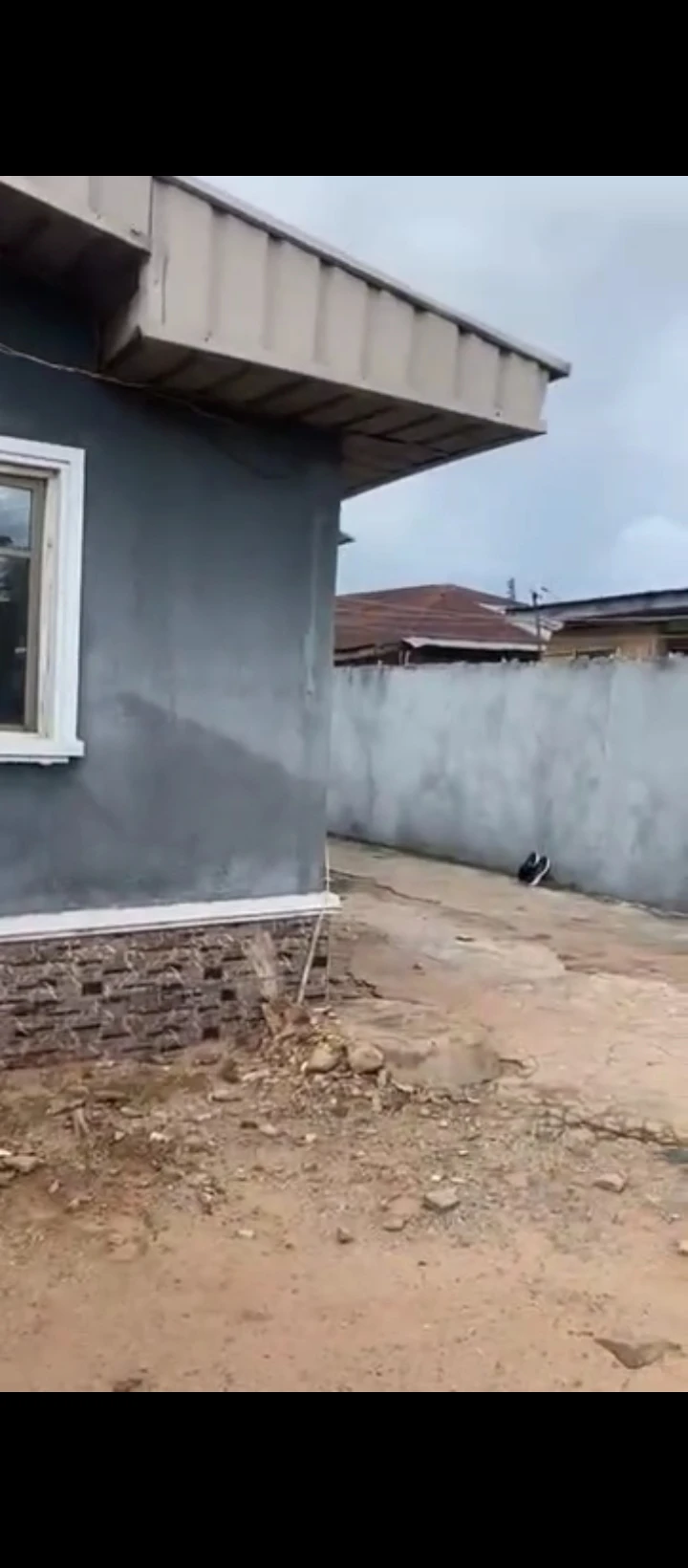 3 Bedroom Flat for Sale in Akenzuwa, Edo - Image 5