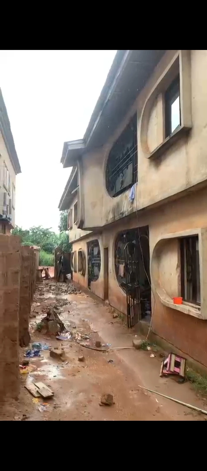 3 Bedroom Flat for Sale in Isihor, Edo - Image 4