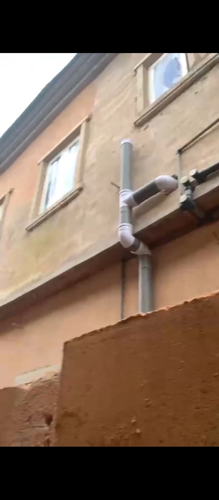 3 Bedroom Flat for Sale in Isihor, Edo - Image 3