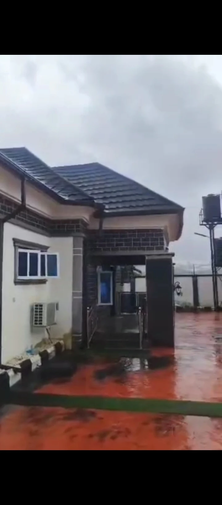 Bungalow for Sale in Oluku, Edo - Image 1