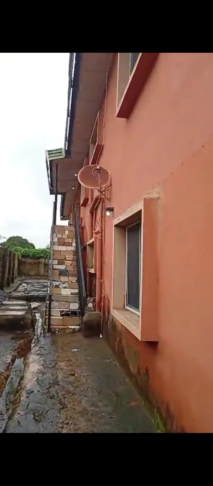 3 Bedroom Flat for Sale in Dumaz/sapele road/Erediawa, Edo - Image 1