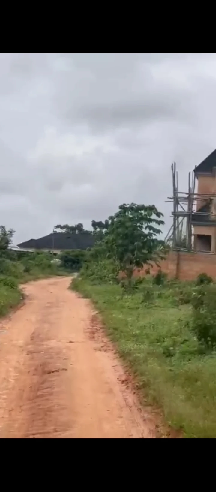 Land for Sale in Airport road, Edo - Image 1