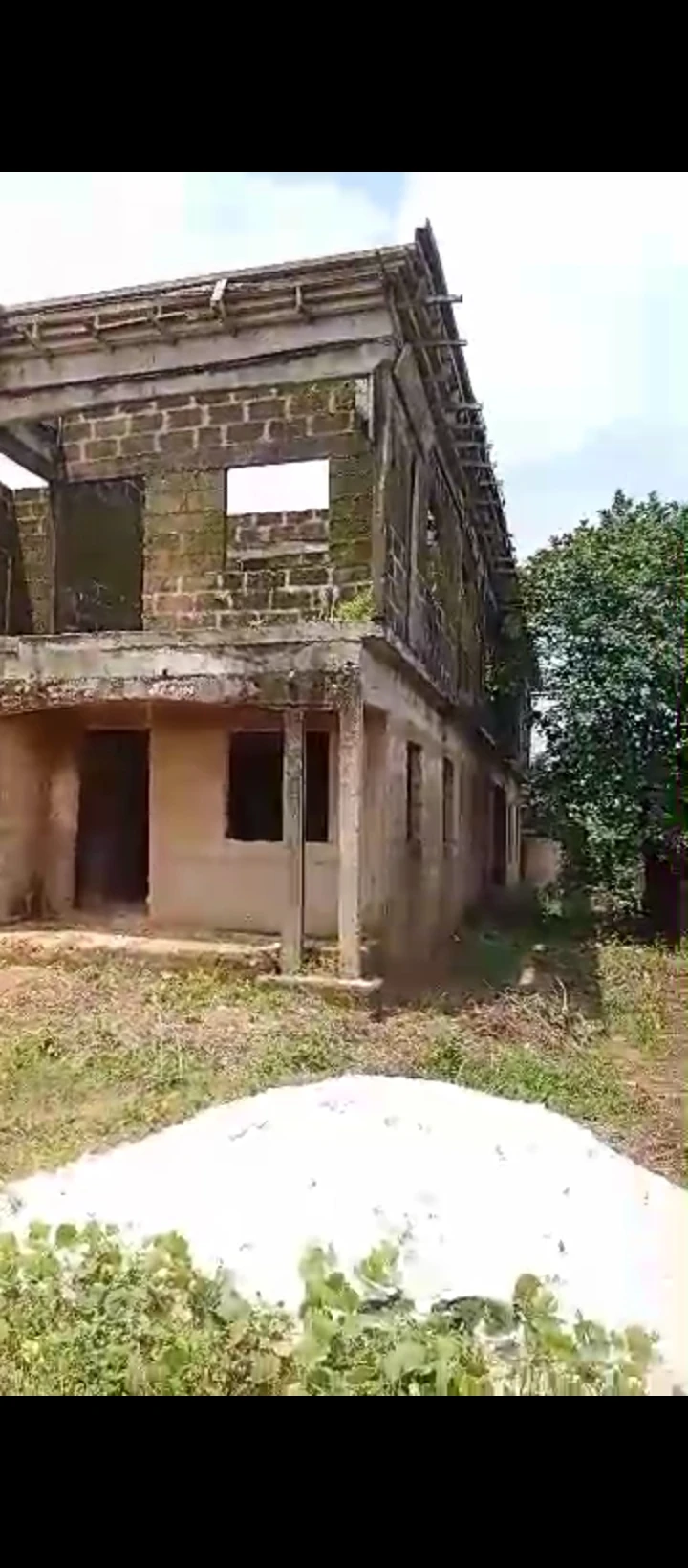 3 Bedroom Flat for Sale in Winners sapele road, Edo - Image 4