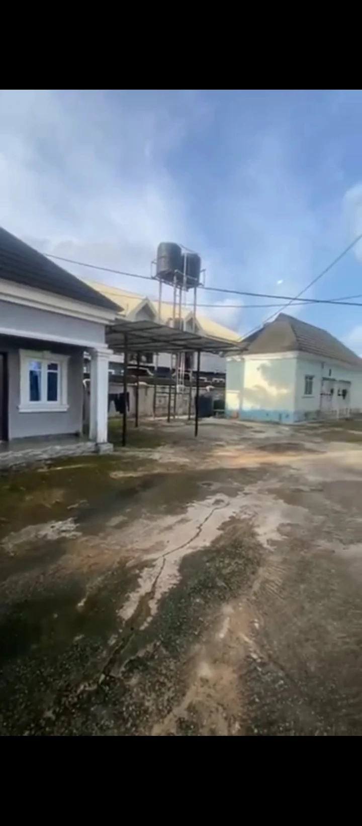 Duplex for Sale in Airport road, Edo - Image 2