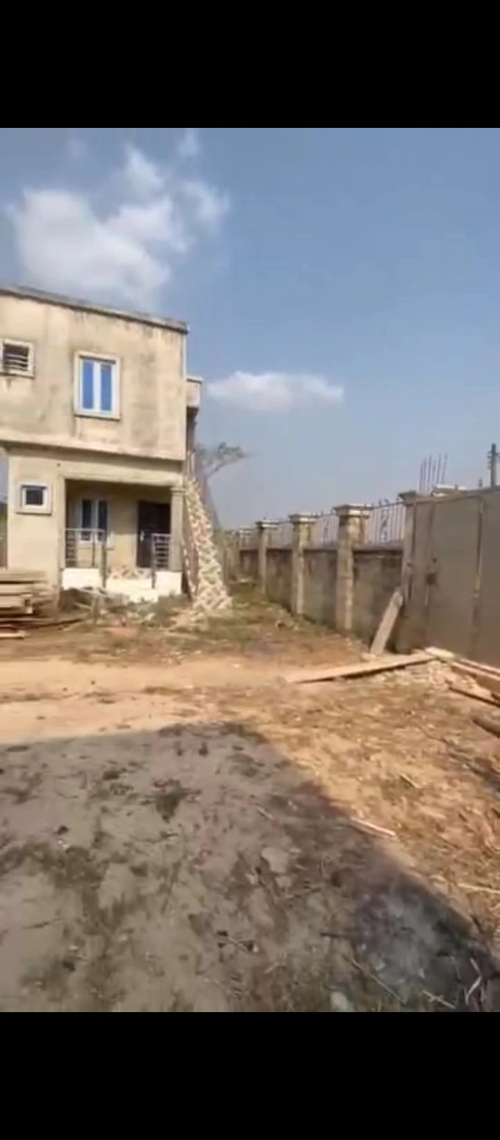Duplex for Sale in Sapele road, Edo - Image 1