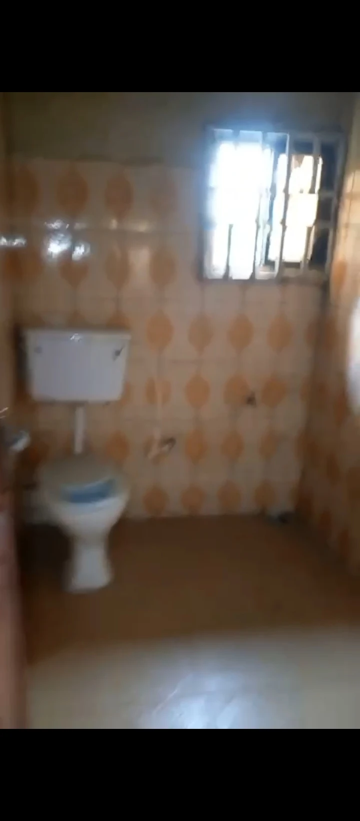 3 Bedroom Flat for Sale in Erediawa, Edo - Image 1