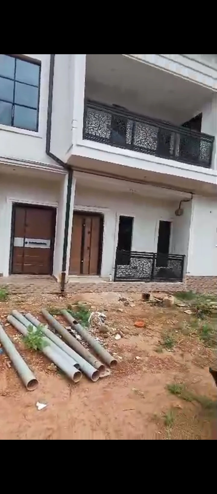 2 Bedroom Flat for Sale in Amagba, Edo - Image 1