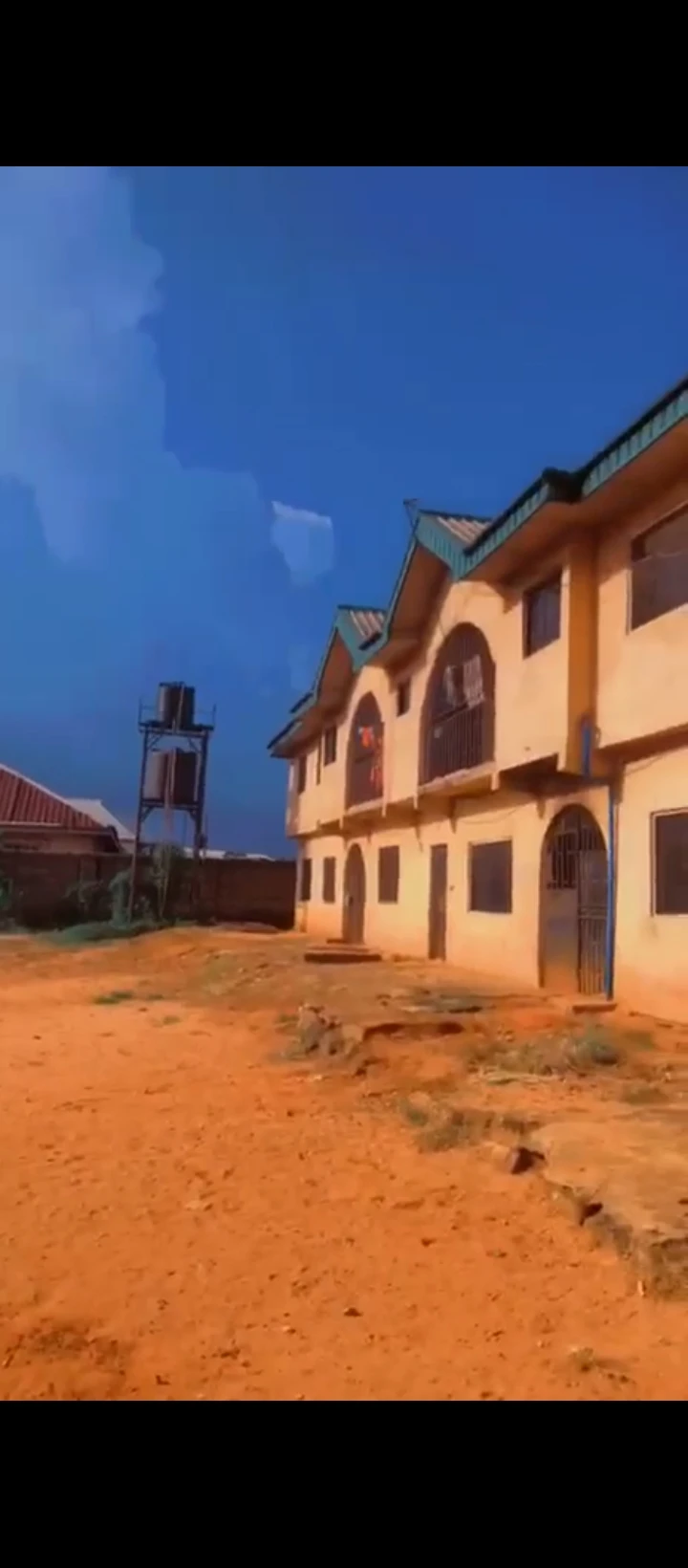 3 Bedroom Flat for Sale in Ekosoden, Edo - Image 2
