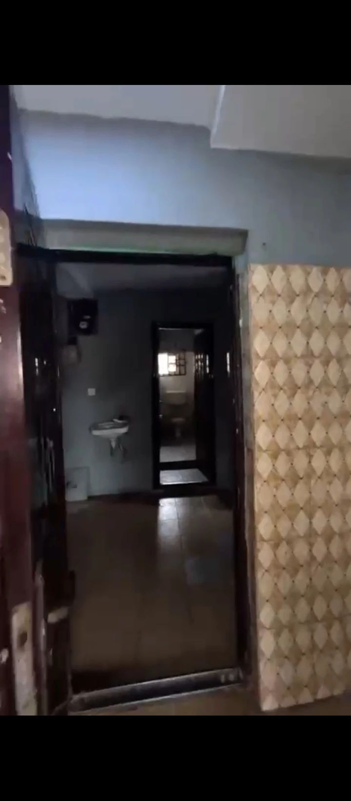 3 Bedroom Flat for Rent in Isihor, Edo - Image 2