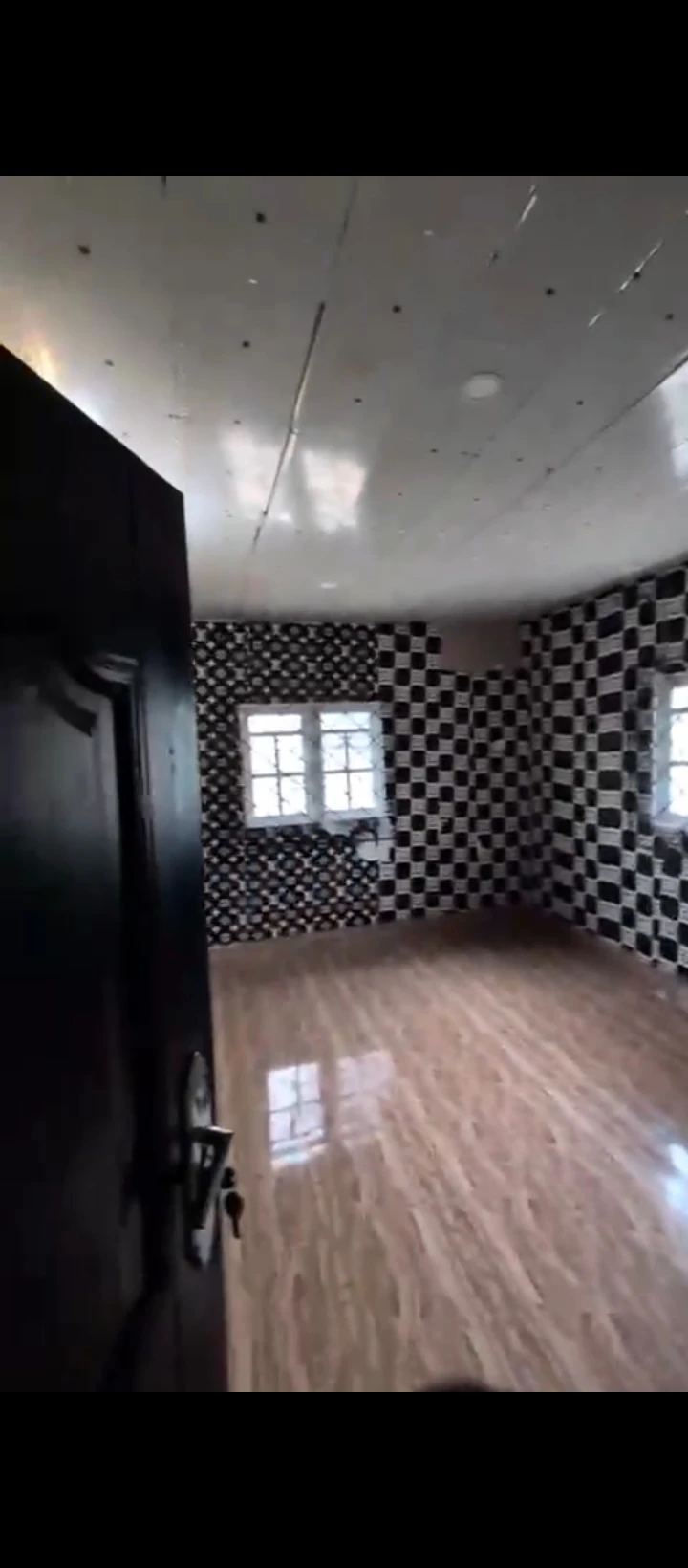 3 Bedroom Flat for Rent in Isihor sapele road, Edo - Image 3