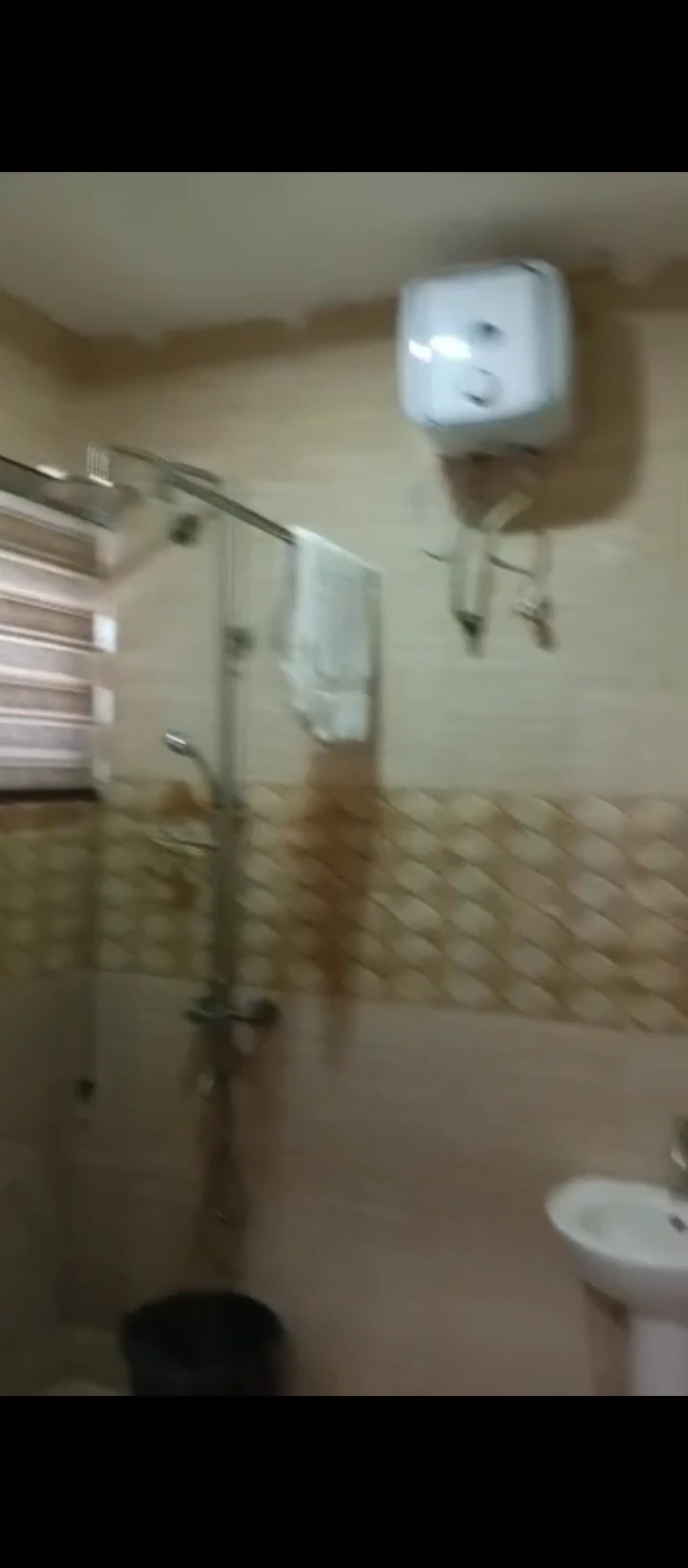 Hotel for Sale in Ihama gra, Edo - Image 1