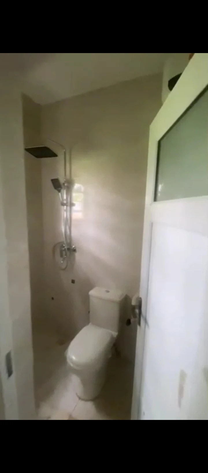 2 Bedroom Flat for Rent in Ogunwemnyi, Edo - Image 3