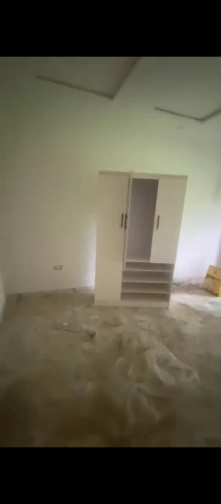 2 Bedroom Flat for Rent in Ogunwemnyi, Edo - Image 6