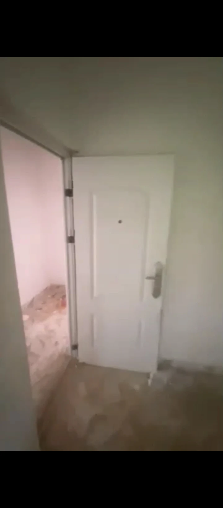 2 Bedroom Flat for Rent in Ogunwemnyi, Edo - Image 5