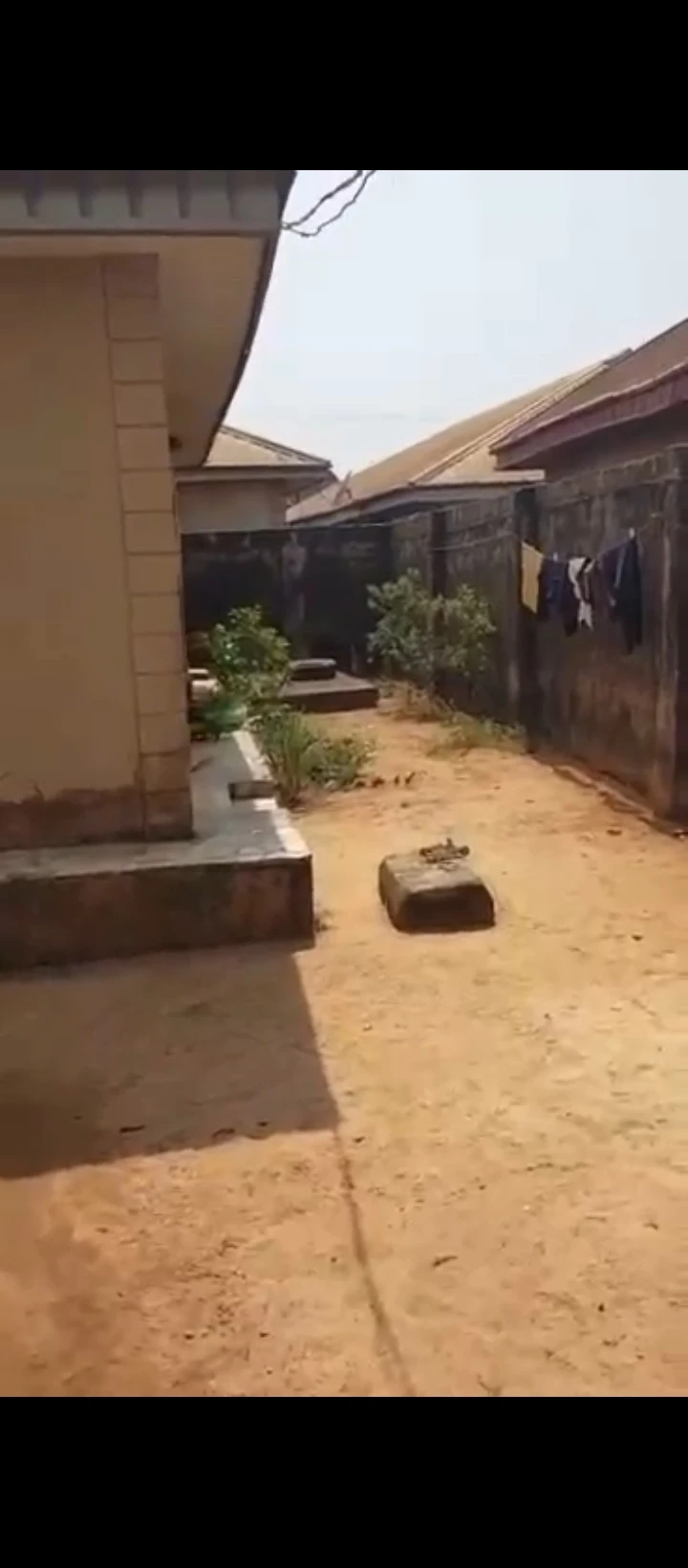 2 Bedroom Flat for Sale in Sapele road, Edo - Image 6