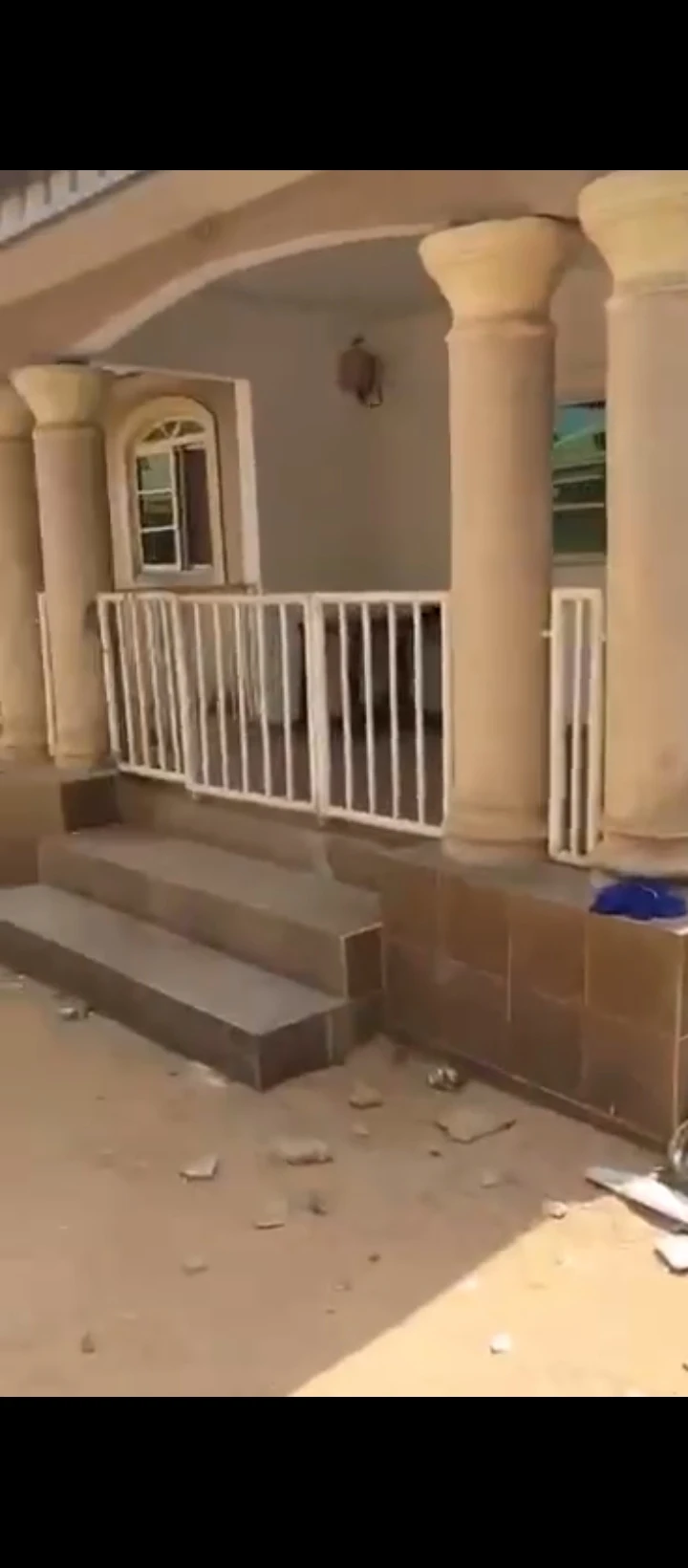 2 Bedroom Flat for Sale in Sapele road, Edo - Image 1