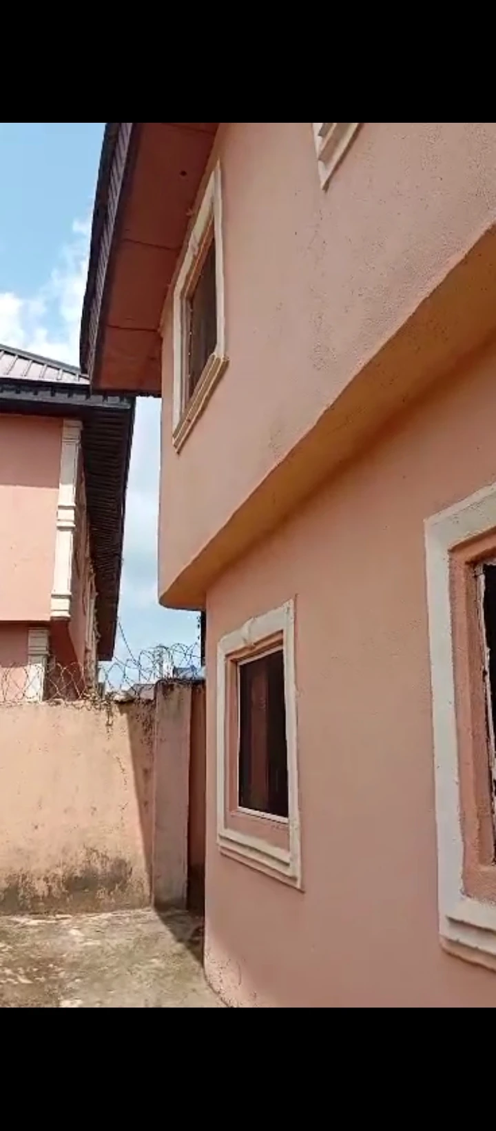3 Bedroom Flat for Sale in Lucky way, Edo - Image 5