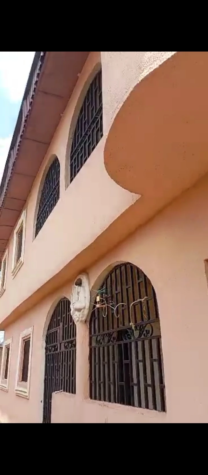 3 Bedroom Flat for Sale in Lucky way, Edo - Image 3