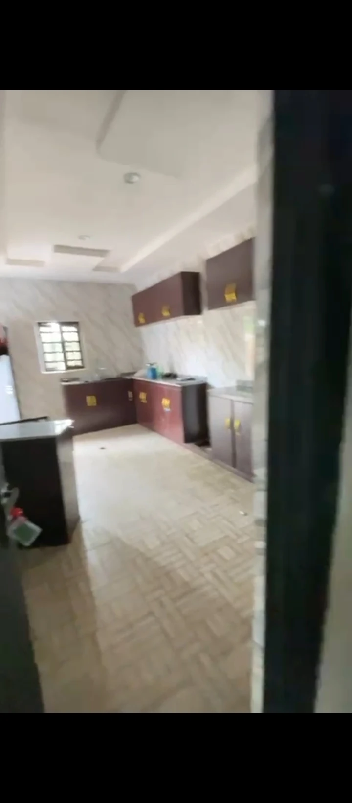 Bungalow for Sale in Ogunwemnyi, Edo - Image 2