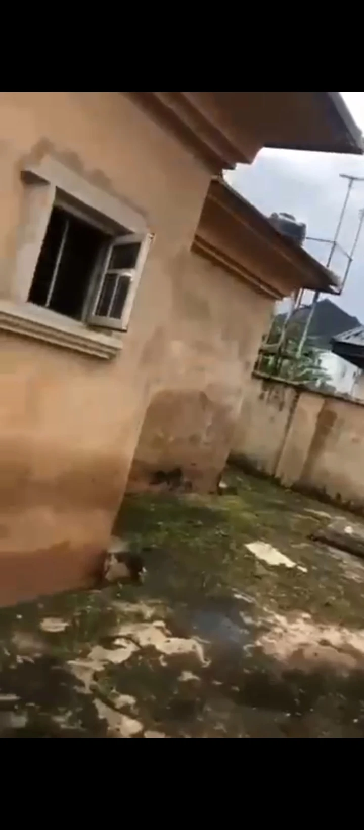 Duplex for Sale in Ogunwemnyi, Edo - Image 5