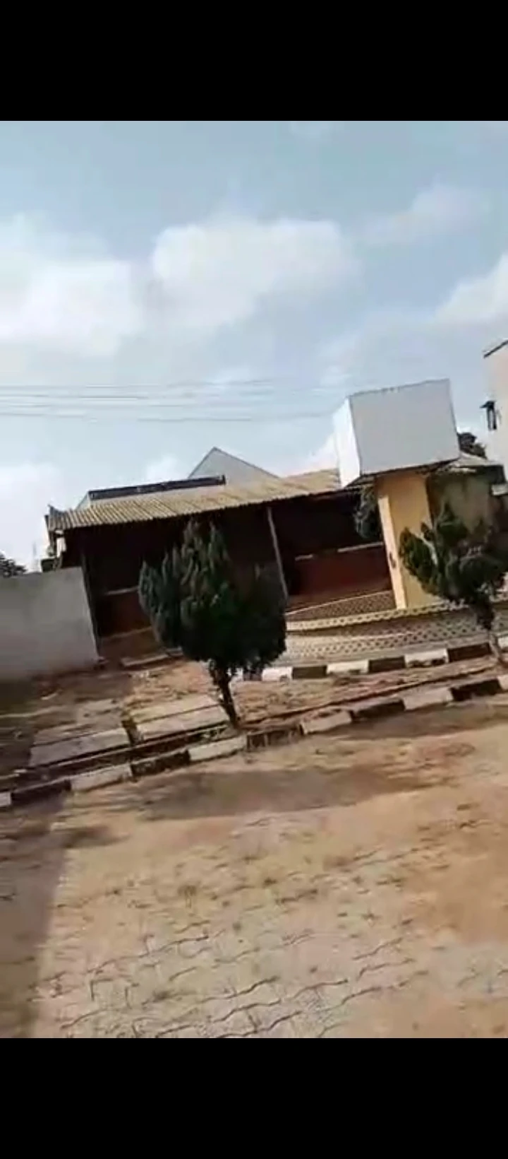 Hall for Sale in Ugbowo, Edo - Image 2