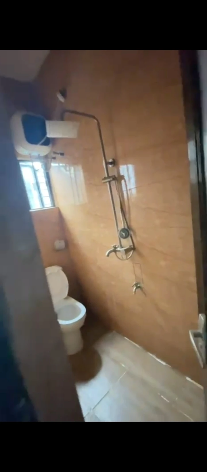 4 Bedroom Flat for Rent in Ugbor, Edo - Image 4