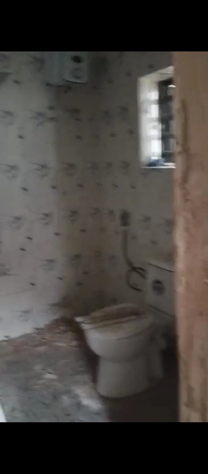 3 Bedroom Flat for Rent in Etete, Edo - Image 3