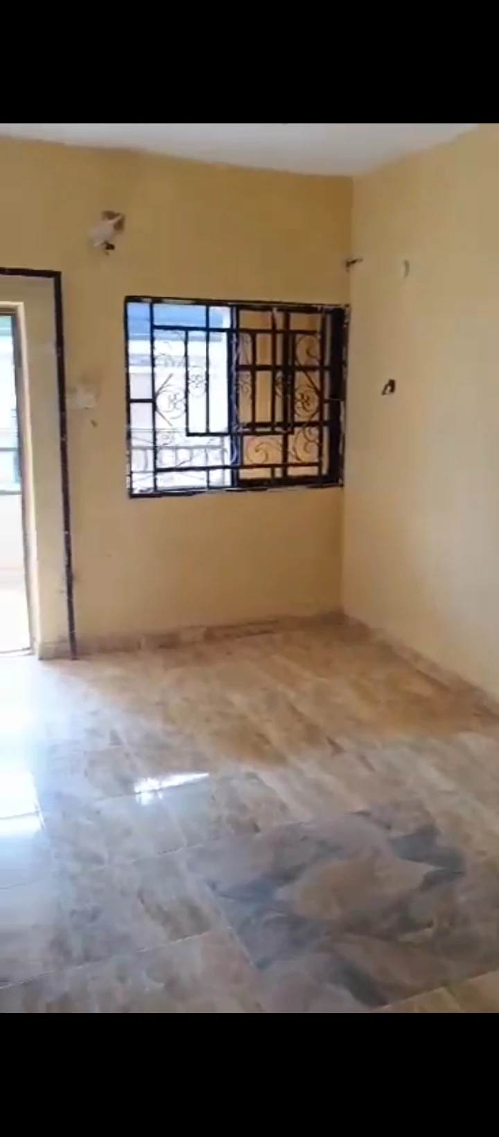 Duplex for Rent in Country home road, Edo - Image 5