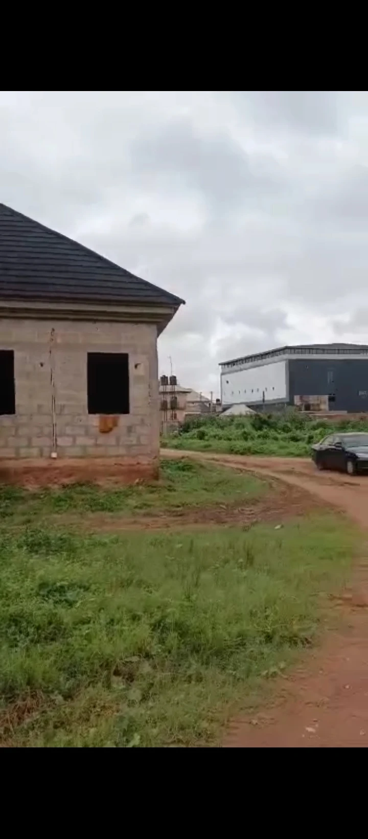Uncompleted Building for Sale in Ugbor gra, Edo - Image 3