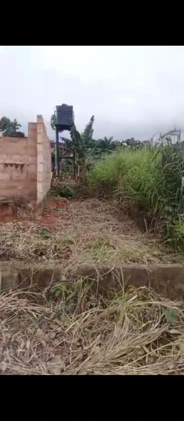 Uncompleted Building for Sale in Ulegun, Edo - Image 1