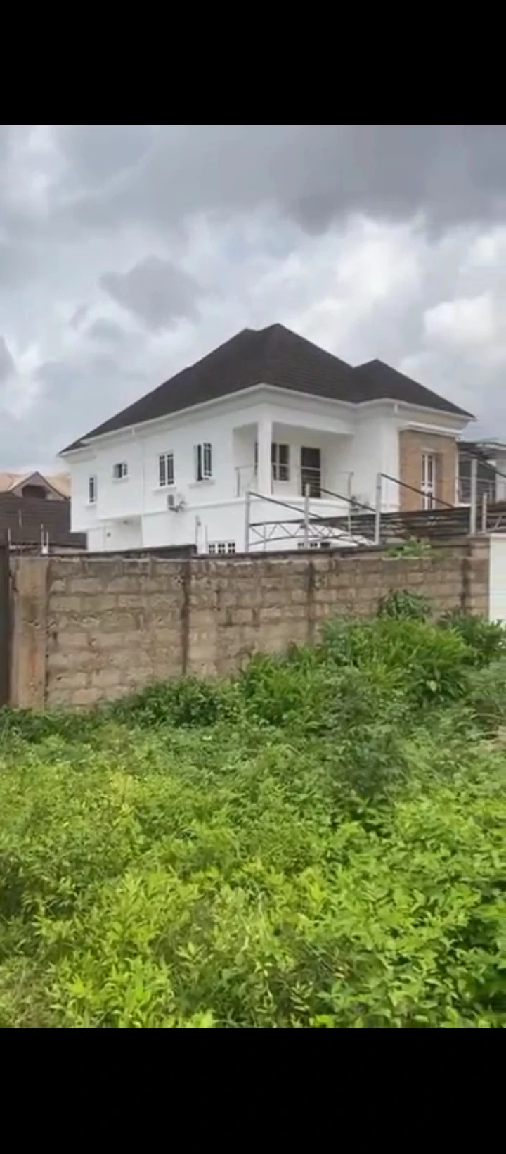 Land for Sale in Etete layout, Edo - Image 1
