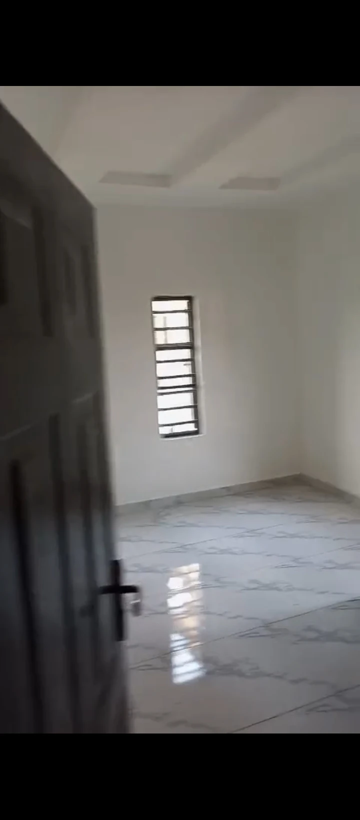 3 Bedroom Flat for Rent in Ogunwemnyi, Edo - Image 3