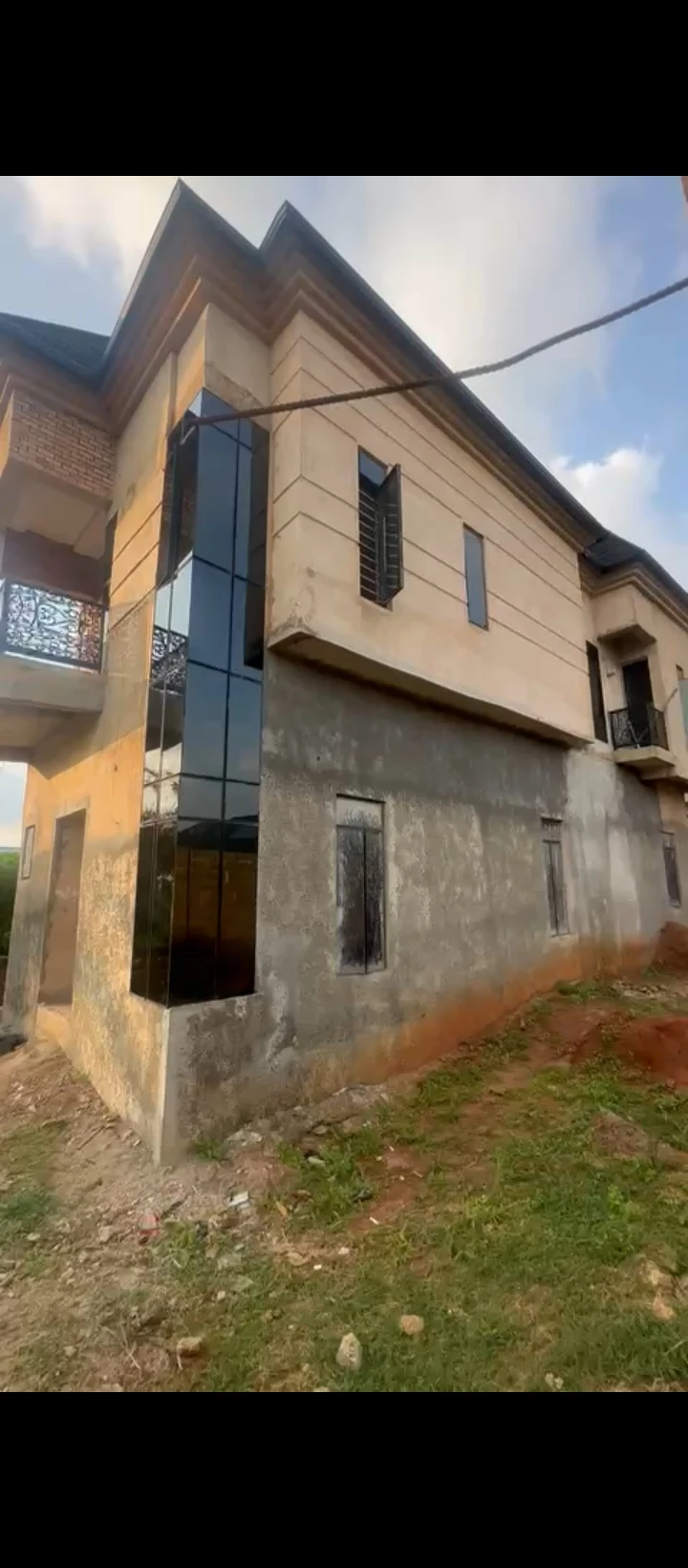 Duplex for Sale in Amagbe, Edo - Image 3