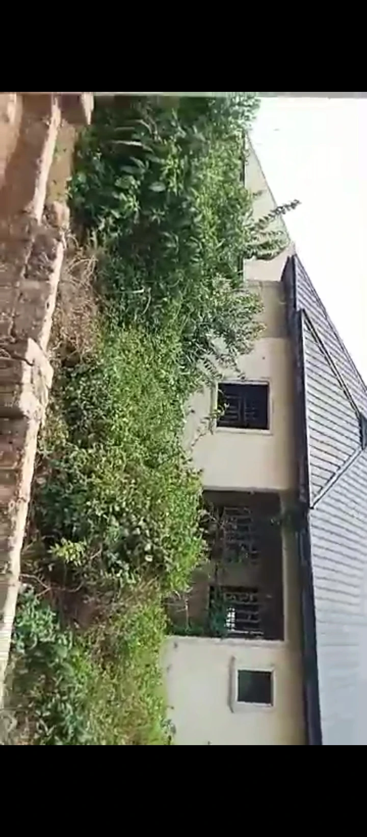 3 Bedroom Flat for Sale in Ekehuan road, Edo - Image 3