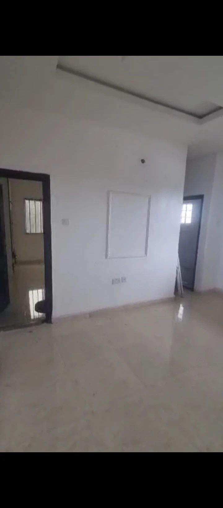 2 Bedroom Flat for Rent in Airport road, Edo - Image 5