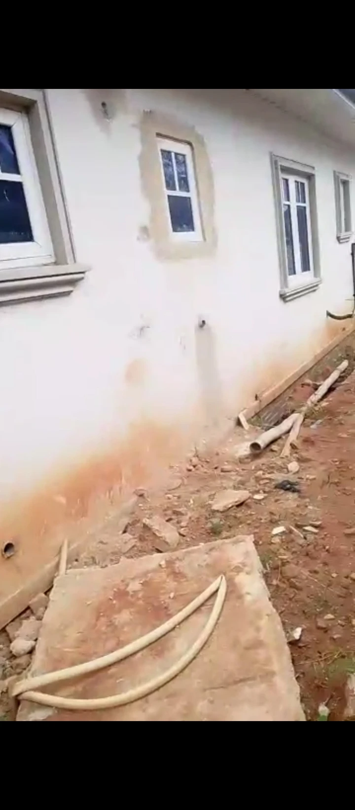 3 Bedroom Flat for Sale in Sapele road, Edo - Image 1